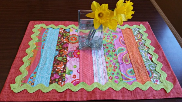 Quilting Bee — Spring Table Runners — Week 1